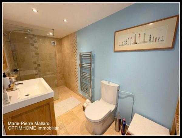 Magnifique propriété à la campagne à cinq minutes des commodités, sans vis à vis