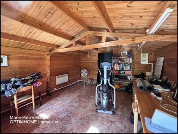 Magnifique propriété à la campagne à cinq minutes des commodités, sans vis à vis