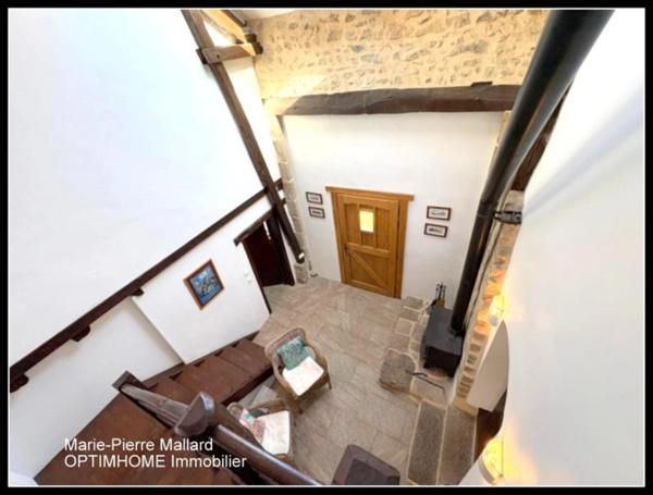 Magnifique propriété à la campagne à cinq minutes des commodités, sans vis à vis