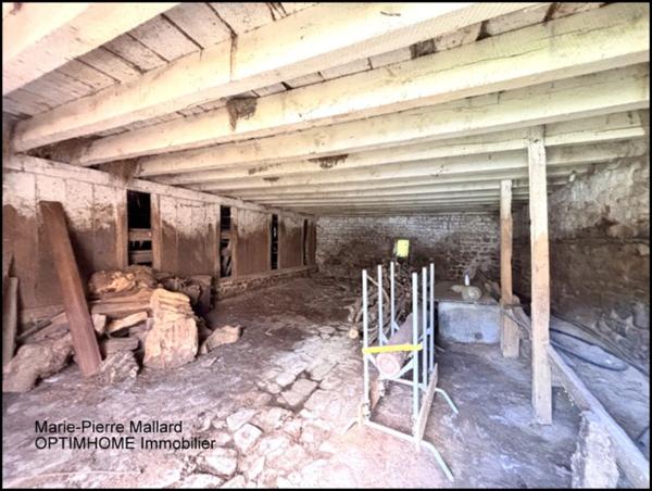 Magnifique propriété à la campagne à cinq minutes des commodités, sans vis à vis