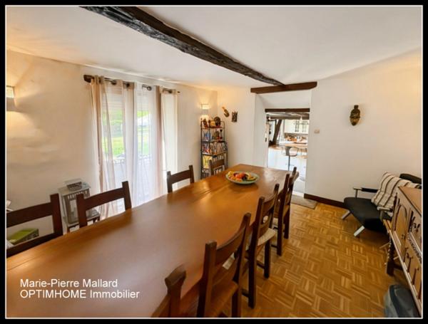 Magnifique propriété à la campagne à cinq minutes des commodités, sans vis à vis