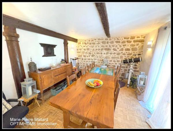 Magnifique propriété à la campagne à cinq minutes des commodités, sans vis à vis