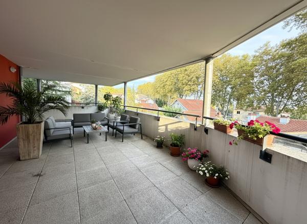 Appartement + parking