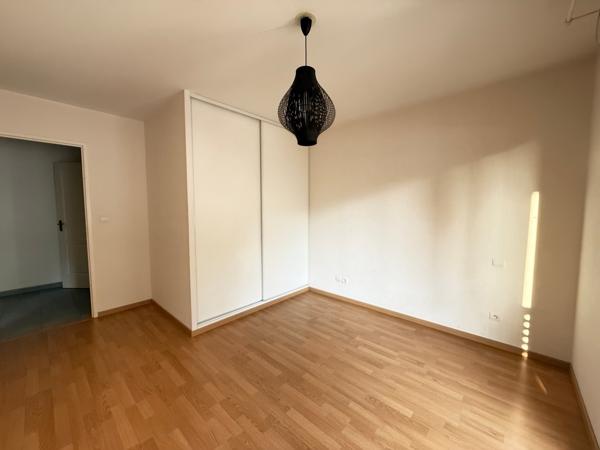 Appartement + parking