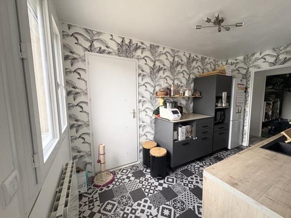 Appartement à vendre 124 899 € Châteauroux 4 p 78 m² DPE D
