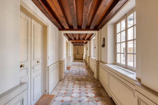 Vente Appartement de luxe Paris 5 4 Pièces 189 m²