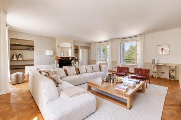 Vente Appartement de luxe Paris 5 4 Pièces 189 m²