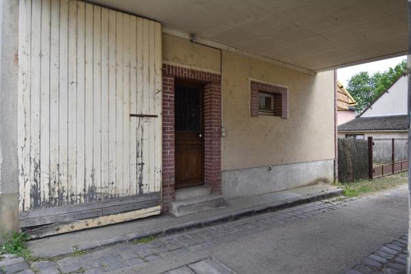 Courville-sur-Eure (28190) MAISON ENTIEREMENT A RENOVER