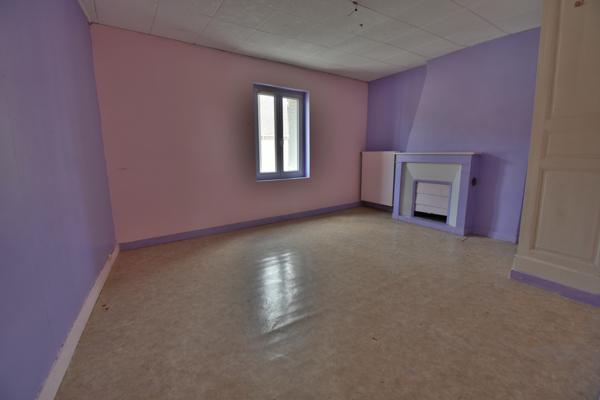 Courville-sur-Eure (28190) MAISON ENTIEREMENT A RENOVER