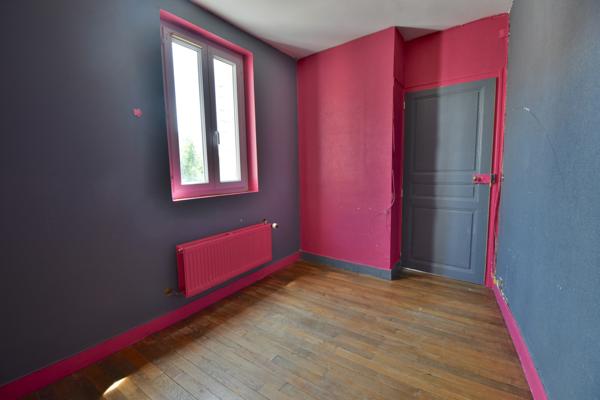 Courville-sur-Eure (28190) MAISON ENTIEREMENT A RENOVER