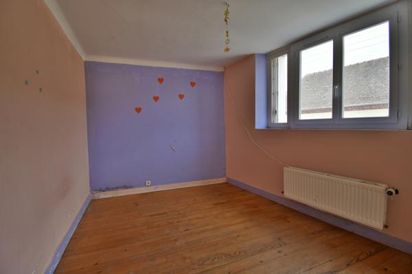 Courville-sur-Eure (28190) MAISON ENTIEREMENT A RENOVER