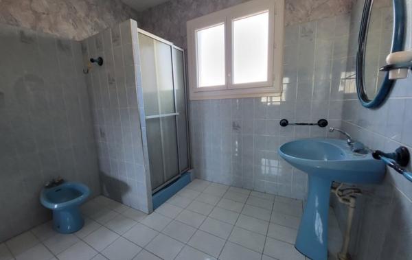 Vente Villa avec remise sur 800 m2 de terrain à rafraîchir Rieux-minervois   