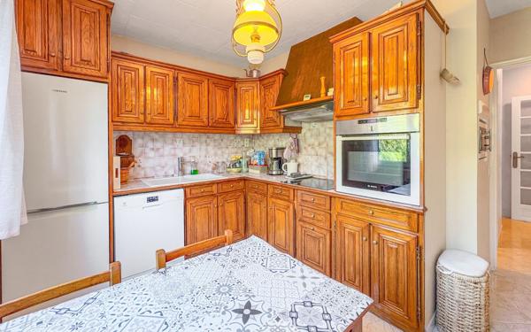 Appartement à vendre    4 pièces • 99,41 m2 Mandelieu-la-Napoule