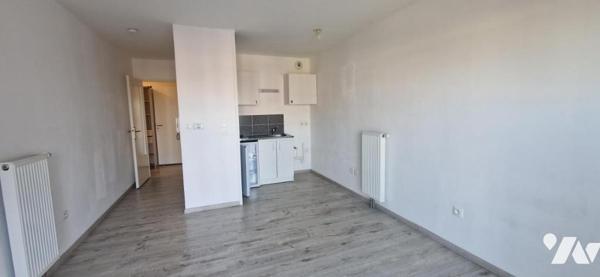 A VENDRE APPARTEMENT T1 RECENT ET SECURISE SITUE A DEUX PAS DE L'HOPITAL SAINT PHILIBERT 