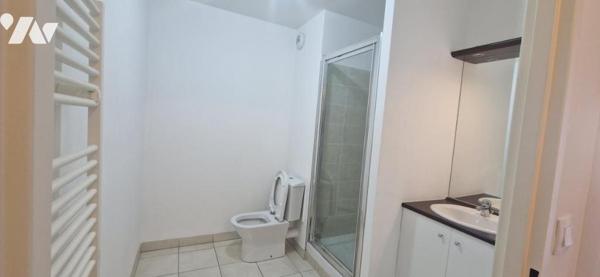 A VENDRE APPARTEMENT T1 RECENT ET SECURISE SITUE A DEUX PAS DE L'HOPITAL SAINT PHILIBERT 