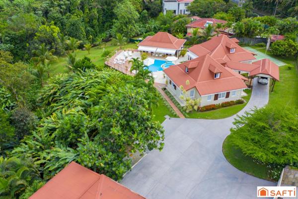 Maison de Prestige au coeur d'un paradis tropicale!