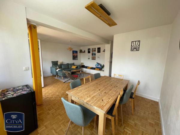 Appartement à louer 4 pièces 72.19m²