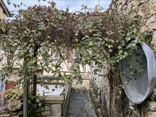 Maison à vendre |  Lectoure |  4 pièces | 100 m²