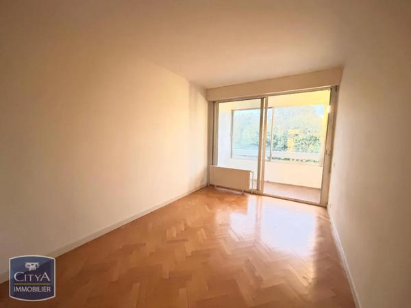 Appartement à louer 2 pièces 45.08m²