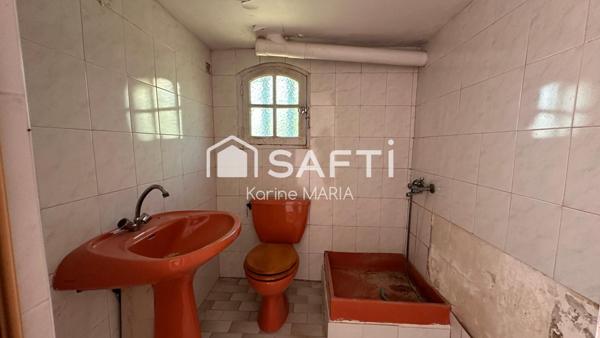 13830- ROQUEFORT LA BEDOULE - Maison de