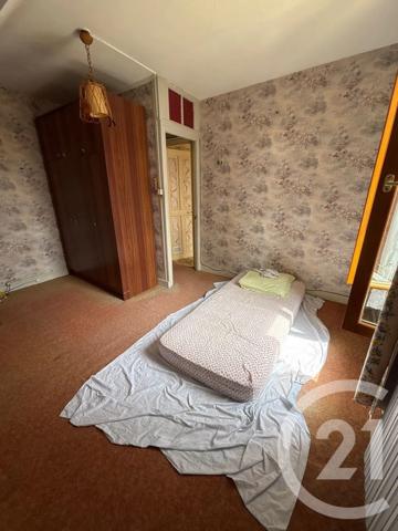 Maison à vendre  4 pièces - 82 m 2   ST QUENTIN  - 02