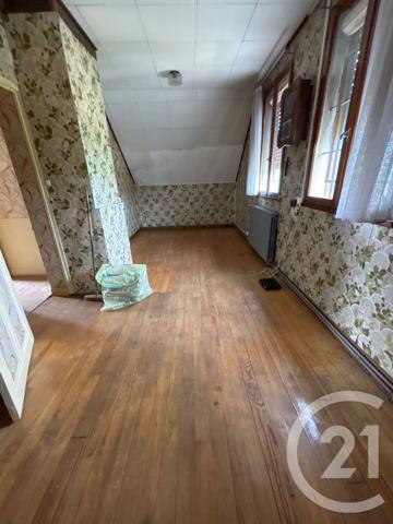 Maison à vendre  4 pièces - 82 m 2   ST QUENTIN  - 02