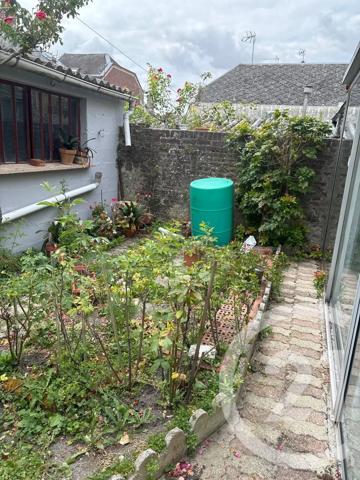 Maison à vendre  4 pièces - 82 m 2   ST QUENTIN  - 02