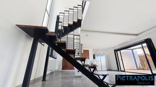 Maison contemporaine Reyrieux 3 chambres jacuzzi