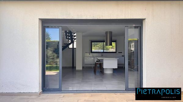 Maison contemporaine Reyrieux 3 chambres jacuzzi