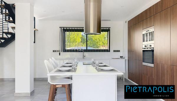 Maison contemporaine Reyrieux 3 chambres jacuzzi