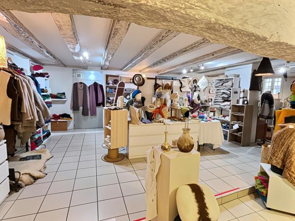Local commercial à louer à Figeac