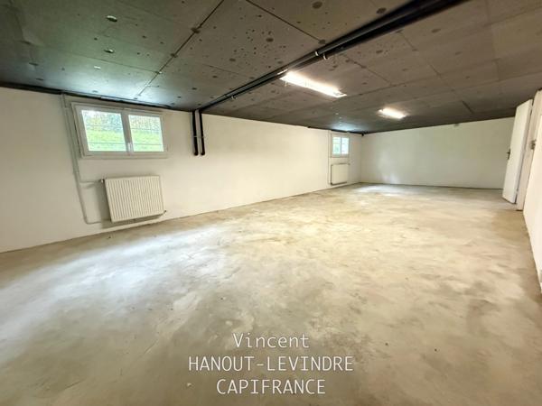 Maison à vendre 12 pièces 7 chambres TIERCE (49)