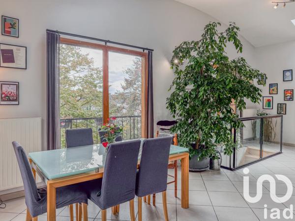 Maison à vendre 8 pièces 213 m² Lyon 9