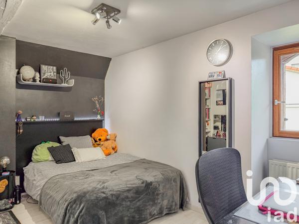 Maison à vendre 8 pièces 213 m² Lyon 9