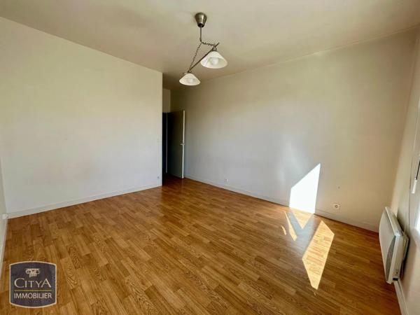 Appartement à louer 1 pièce 28.82m² Tours (37000)