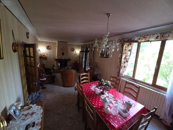 Maison individuelle à vendre à Aubin dans l'Aveyron (12110), ref : 1168