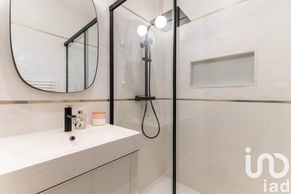 Maison à vendre 6 pièces 135 m² Condé-Sainte-Libiaire