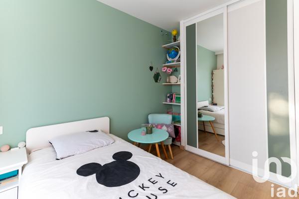 Maison à vendre 6 pièces 135 m² Condé-Sainte-Libiaire