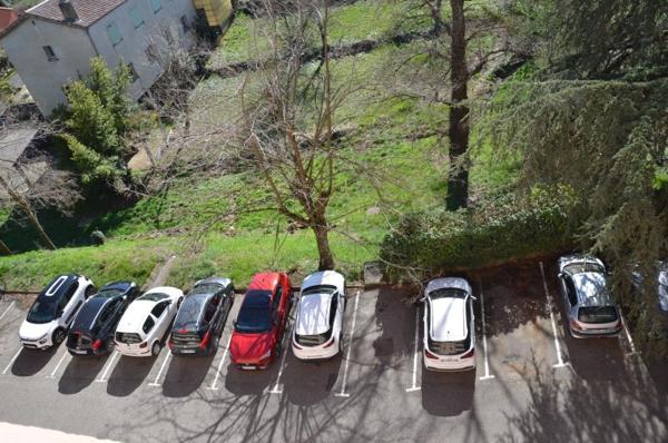 Vente / Appartement T3 à Privas (07000)