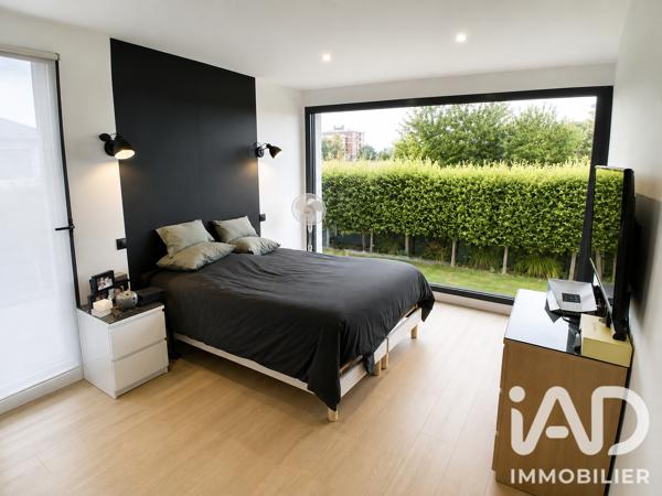 Maison (prestige) à vendre 7 pièces 211 m² Saint-Saulve