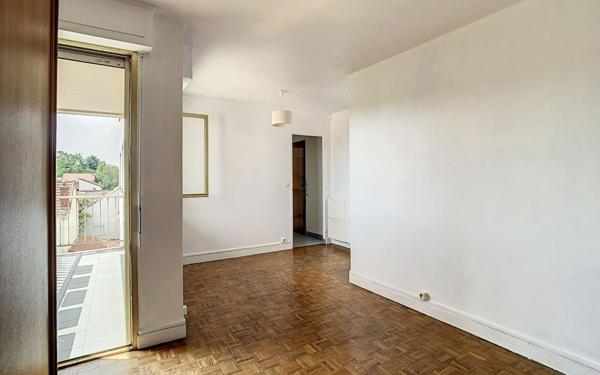 Appartement à louer    1 pièce • 27,06 m2 Maisons-Alfort