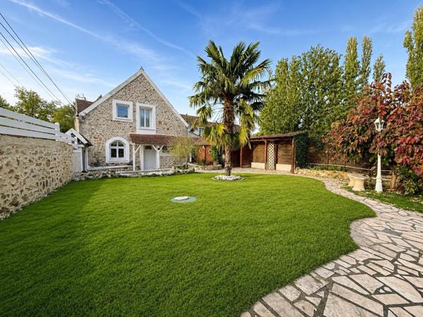 Maison à Guignes, 77390 - 5 pièces 105m²