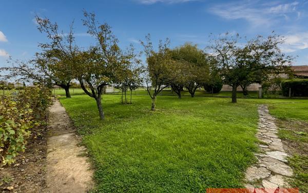 Maison à vendre    4 pièces •  Brens