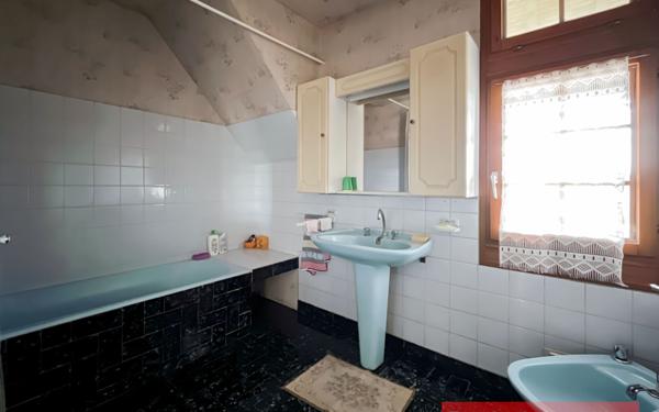 Maison à vendre    4 pièces •  Brens