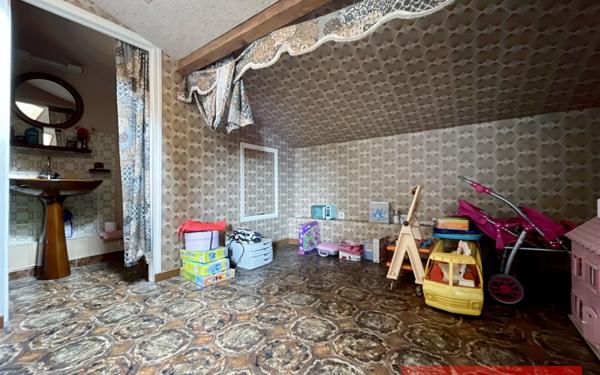 Maison à vendre    4 pièces •  Brens