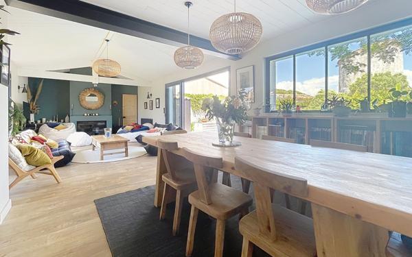 Maison à vendre    6 pièces •  Sainte-Marie-de-Ré