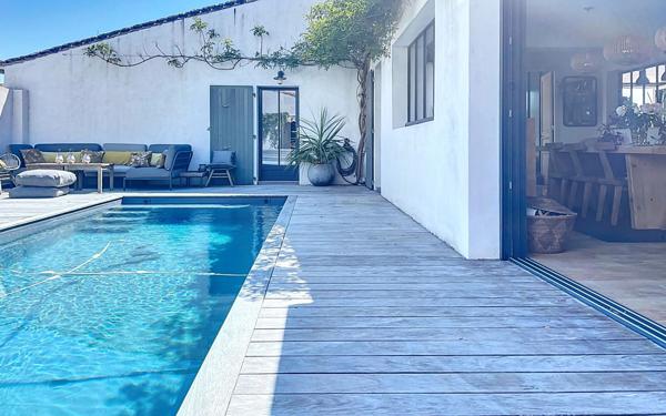 Maison à vendre    6 pièces •  Sainte-Marie-de-Ré