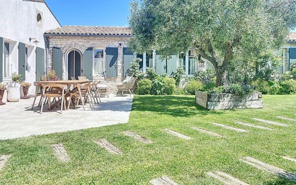 Maison à vendre    6 pièces •  Sainte-Marie-de-Ré