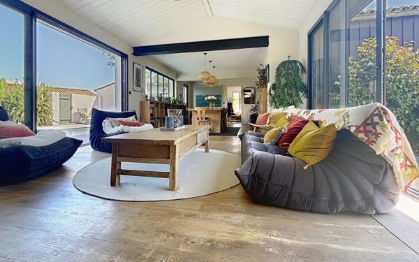 Maison à vendre    6 pièces •  Sainte-Marie-de-Ré