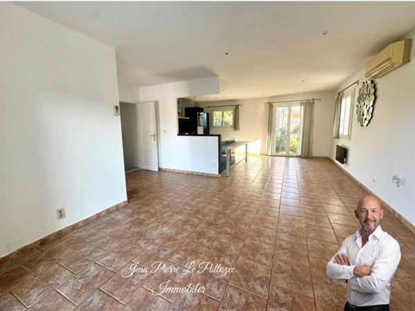 MAISON  4 CHAMBRES AVEC PISCINE